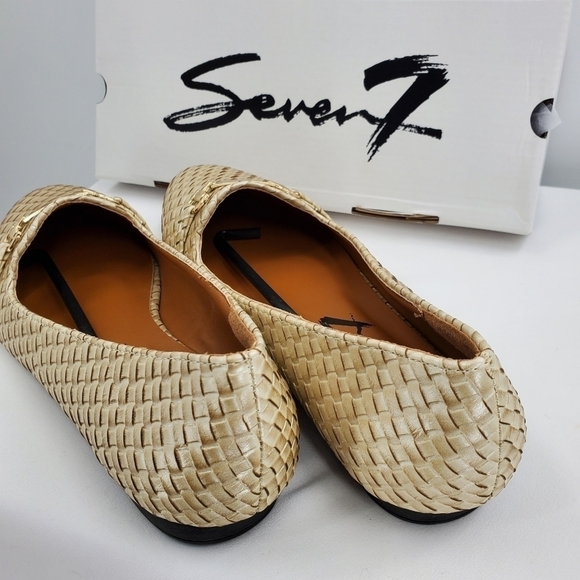 Seven 7 Pearl Gigi Gold Tone Horsebit Buckle Flats Women's Size 8.5 - Picture 4 of 8